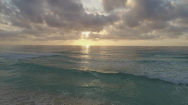 Вид Красивого Пляжного Сансет Канкун Мексика — стокове відео