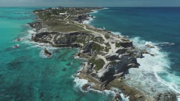 Rocky Cliffside Beach Cancún Mexikó — Stock videók