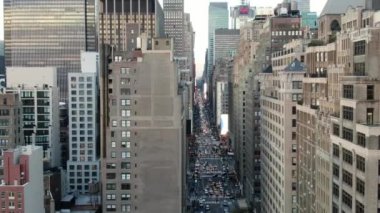 Chelsea 'li Aeria NYC