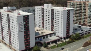 River Road NJ Hudson County, Bergen County 2019 'daki Port Imperial Aerial.
