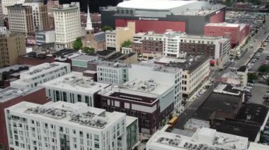 Bronx ve Manhattan İHA 'sının hava görüntüsü. Ocak 2023 'te çekilmiş. Büyük Elma 'da güneşli bir gün. 