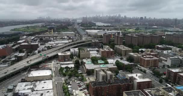 Luftdrohne South Bronx — Stockvideo