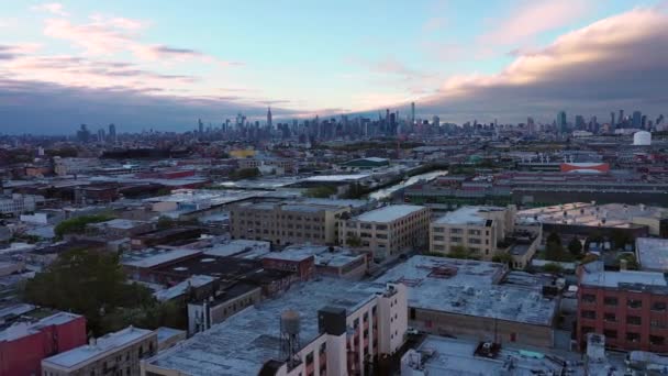 Queens Distrito Diverso Nueva York Cuenta Con Numerosos Lugares Interés — Vídeo de stock