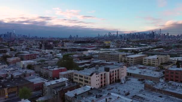 Queens Egy Változatos New York Kerület Számos Látnivalóval Büszkélkedhet Ikonikus — Stock videók