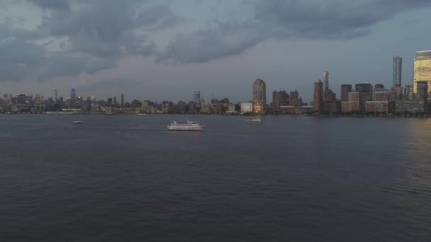 Flygfoto Över Jersey City Och Nyc Skyline Juni 2018 — Stockvideo