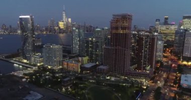 Jersey Şehir Merkezi Gecesi