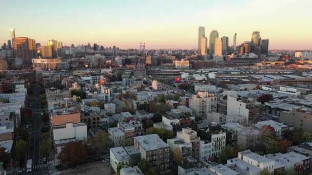 Greenpoint Brooklyn Aerial 2021 — Stok Video