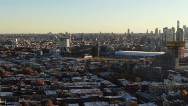 Greenpoint Brooklyn Aerial 2021 — Stok Video