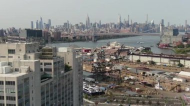 Navy Yard, Brooklyn Yaz 2020