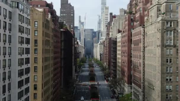 Park Avenue Empty Coronavirus Nowy Jork Kwiecień 2020 — Wideo stockowe