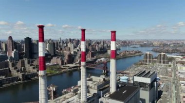 Smoke Stacks, LIC Waterfront, Coronavirus Salgını sırasında Queens, Mart 2020