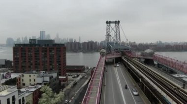 Williamsburg Köprüsü, Brooklyn Coronavirus Salgını sırasında (Mart 2020)