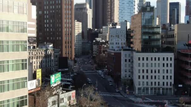 2020年コロナウイルス発生時のニューヨーク市マンハッタンの下 — ストック動画
