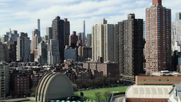 ニューヨークのアッパー イースト サイドの空中 — ストック動画