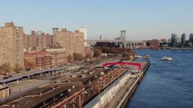 Williamsburg Köprüsü Havalimanı, Brooklyn New York