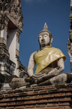 Eski tapınak Wat Mahathat 'da, Tayland' ın Ratchaburi ilinde bir ibadethane bulunmaktadır..