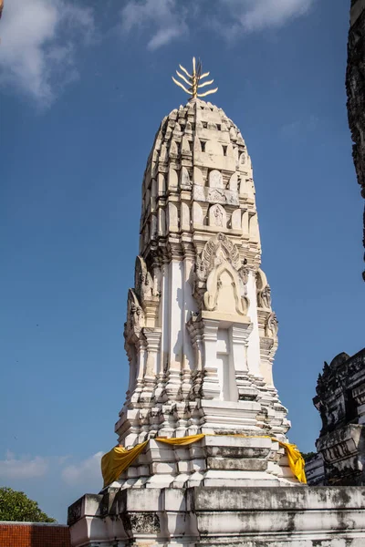 Eski tapınak Wat Mahathat 'da, Tayland' ın Ratchaburi ilinde bir ibadethane bulunmaktadır..