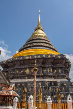 Wat Phra içerisinde Lampang Luang, Tayland 'ın kuzeyi Lampang' da yer alan bir Budist tapınağıdır..