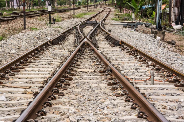 Järnvägsspår Eller Järnvägslinjer För Ett Tåg Som Transport Viktigaste Typerna — Stockfoto