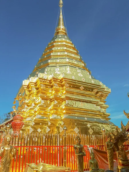 Dentro Wat Phra Doi Suthep Templo Budista Província Chiang Mai — Fotografia de Stock