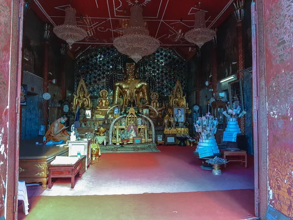 Dentro Wat Phra Doi Suthep Templo Budista Província Chiang Mai — Fotografia de Stock