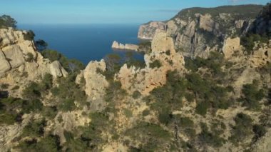 Santa Ines, İbiza 'daki Puertas del Cielo bölgesinin hava görüntüleri..