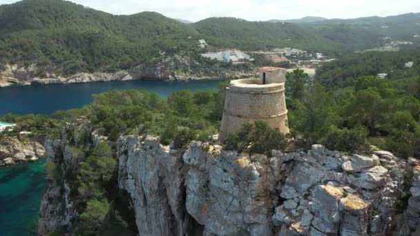 Torre Defesa Penhasco Área Norte Praia Ibiza Sant Miguel — Vídeo de Stock