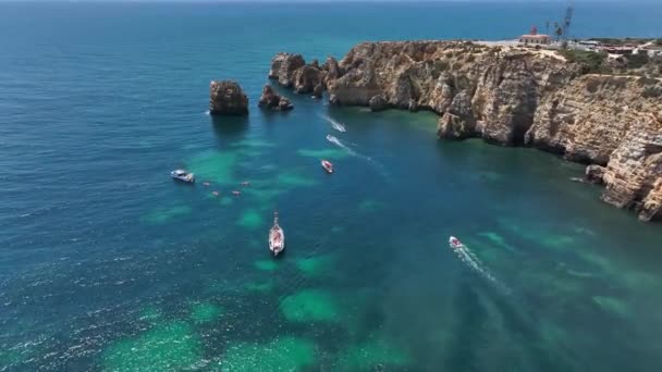 Aerial Drone Panorama View Idyllic Nature Landscape Rocky Cliff — Vídeo de stock