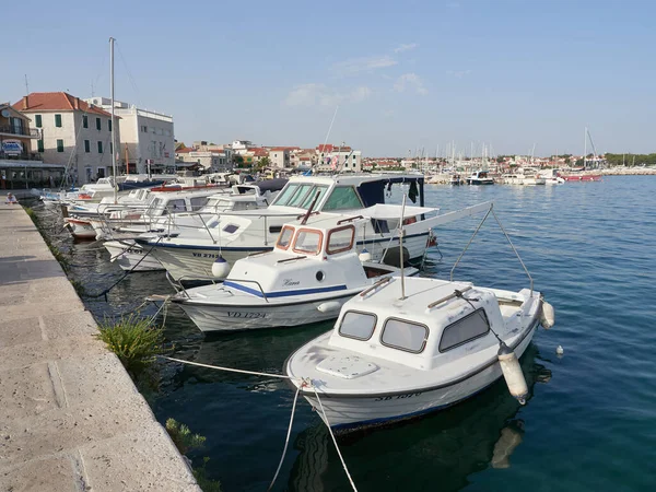 Vodice Croatia July 2021 Sea Harbor Moored Boats Marina Resort — Stock Photo, Image