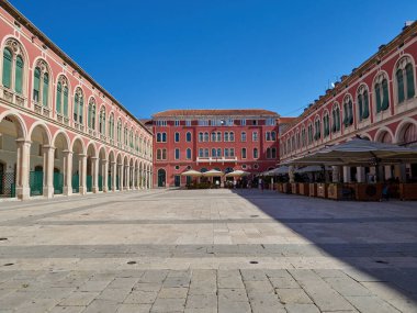 Bölünme / Dalmaçya / Hırvatistan 22 Ağustos 2020 Trg- Prokurative,