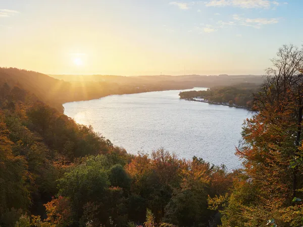 Мбаппе Германия Вид Озеро Балденейзее Восходе Солнца Прекрасный Осенний Пейзаж — стоковое фото
