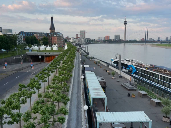 Horizonte Ciudad Düsseldorf Por Mañana Vista Del Paseo Marítimo Río — Foto de Stock