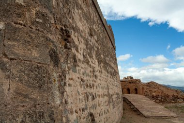 Eski şato Avrupa 'yı harap etti İspanya' yı tarihi eser haline getirdi