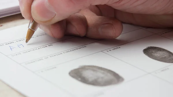 Makro parmak izi kayıt formu doldurma parmak izi formları.