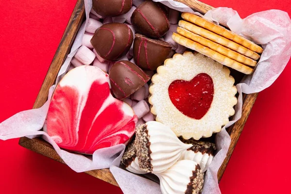 Valentines Day Sweets Cookies Wooden Box Red Background Chocolate Meringue — 图库照片