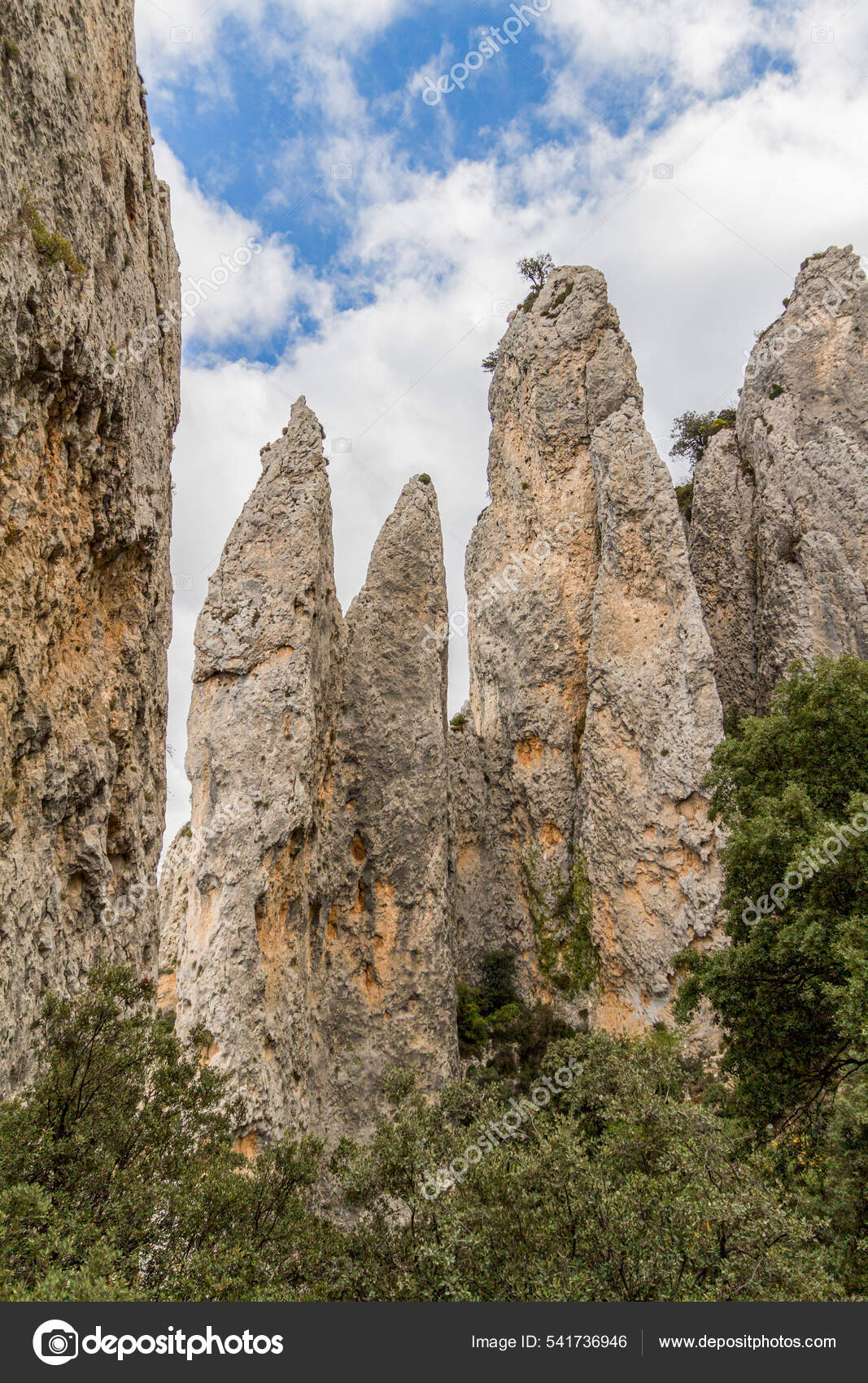 Frares Quatretondeta Picturesque Rock Formation Serrella Mountain