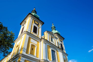 Alman vilayetindeki eski kilise. 