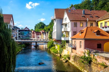 Calw, Almanya 'da Baden-Wrttemberg eyaletinde yer alan bir şehirdir.