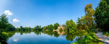 Ludwigsburg, Almanya 'daki Monrepos Kalesi