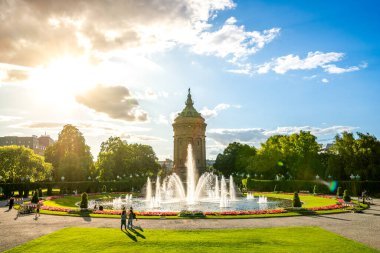 su kulesinde mannheim, Almanya