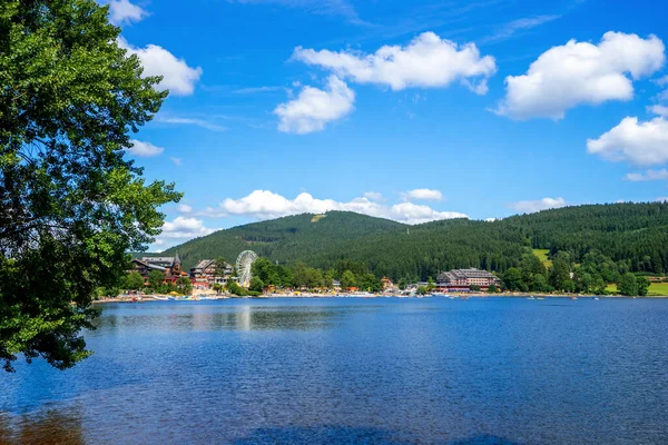 Piękna Wieś Titisee Czarny Las Baden Wuerttemberg Niemcy — Zdjęcie stockowe