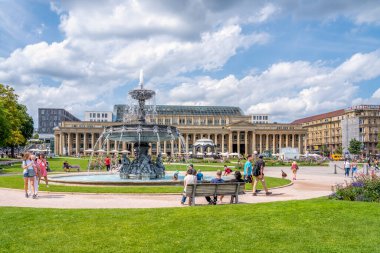 Castle Square, Stuttgart, Baden Wuerttemberg, Almanya 
