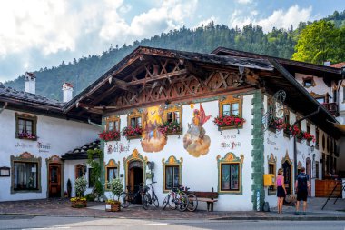 Tarihsel şehir Wallgau, Bavyera, Almanya 