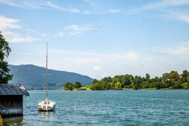 Tegernsee ve Rottach Egern üzerinde Panorama Manzarası, Almanya 