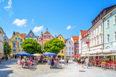 Weilheim Oberbayern 'deki Marien Meydanı, Bavyera, Almanya
