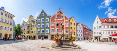 Weilheim Oberbayern 'deki Marien Meydanı, Bavyera, Almanya