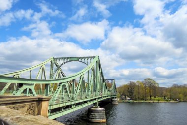 Glienicker Köprüsü, Potsdam, Almanya 
