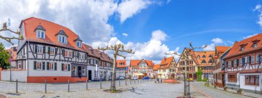 Oberursel 'deki Pazar, Hessen, Almanya 