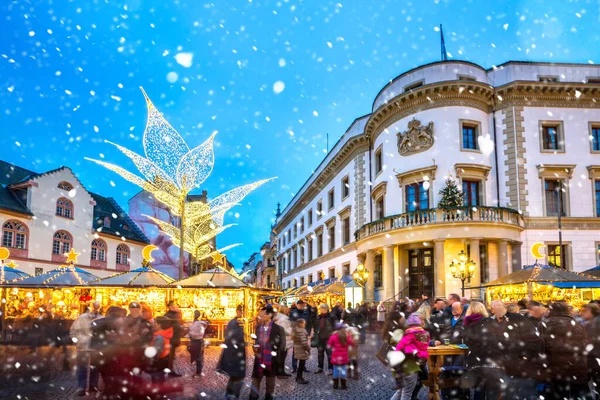 Weihnachtsmarkt Wiesbaden Hessen Deutschland — Stockfoto