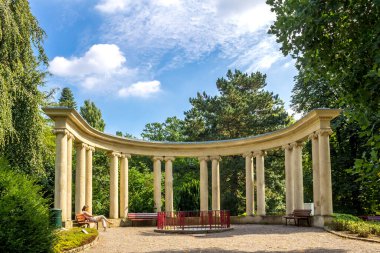 Kötü Eilsen, Schaumburg, Tuffsteinquelle